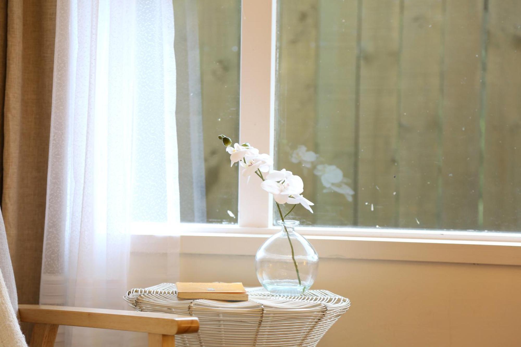 Skyline Haven - Entire Apartment - Free Parking, Espresso, Netflix - 15M To Cbd, Stadium, Ferry Wellington Buitenkant foto